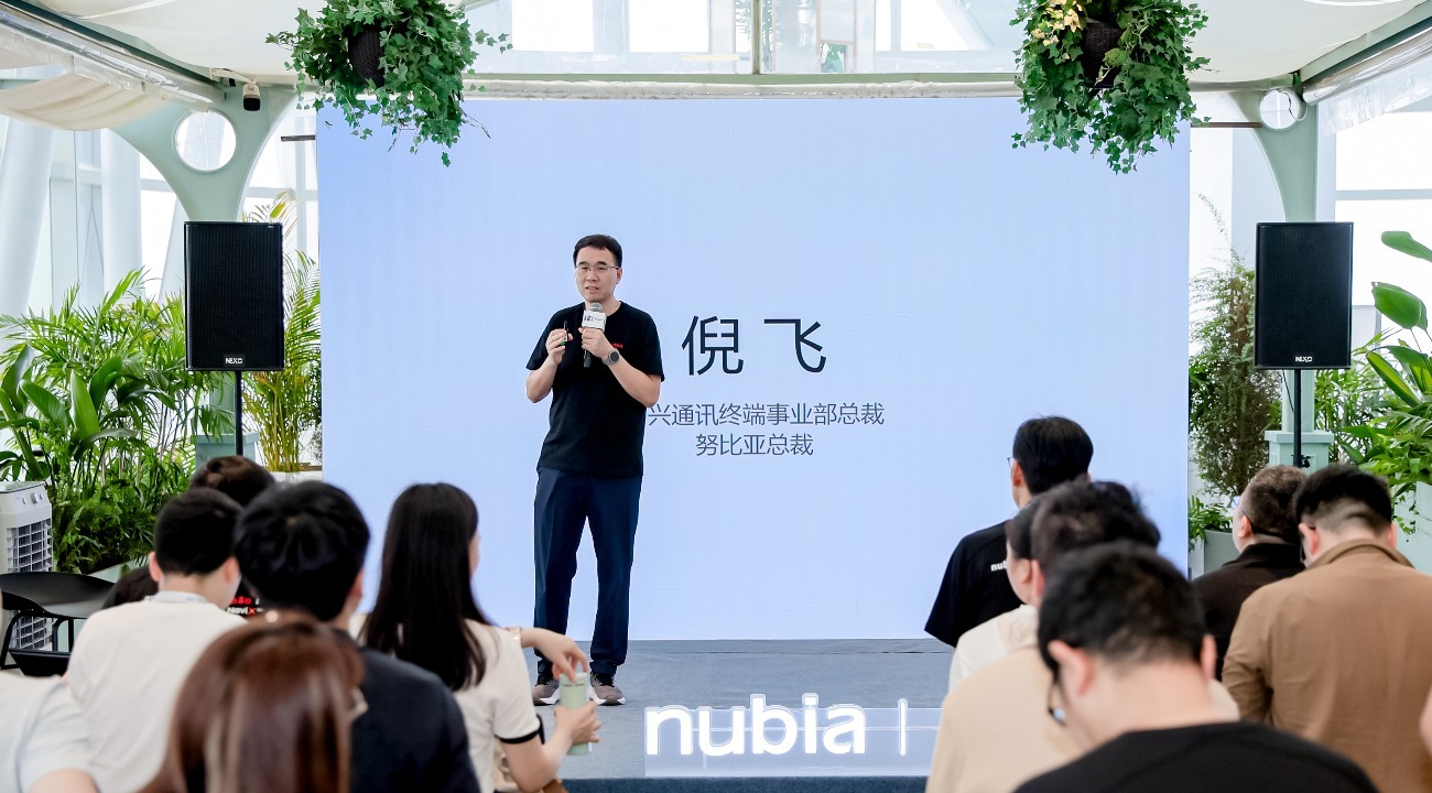 对话努比亚总裁倪飞：未来不是人操作手机，而是手机替人办事
